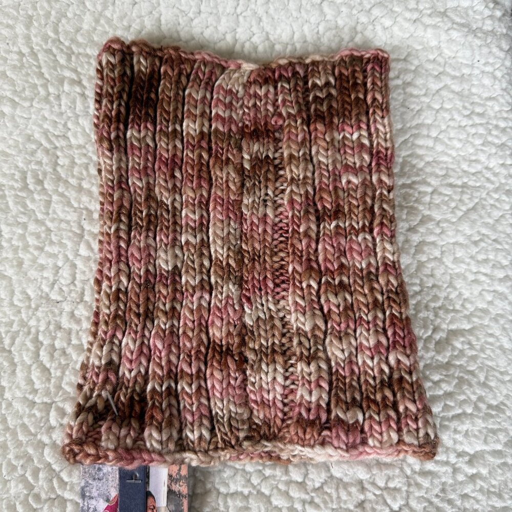 Feelgoodz artisan project artisan cozy soft neck warmer blush color one size